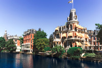 Canal Magnificent